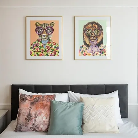 Wola Park Lovely - Near Metro Apartment *