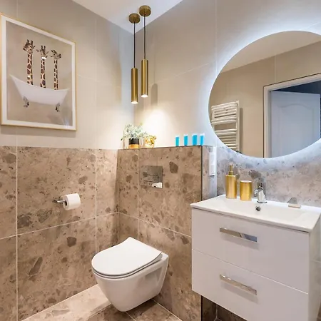 Apartamento Wola Park Lovely - Near Metro *